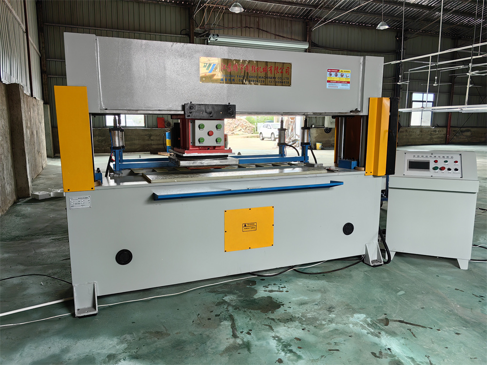 足球籃球旋轉(zhuǎn)頭裁斷機(jī)